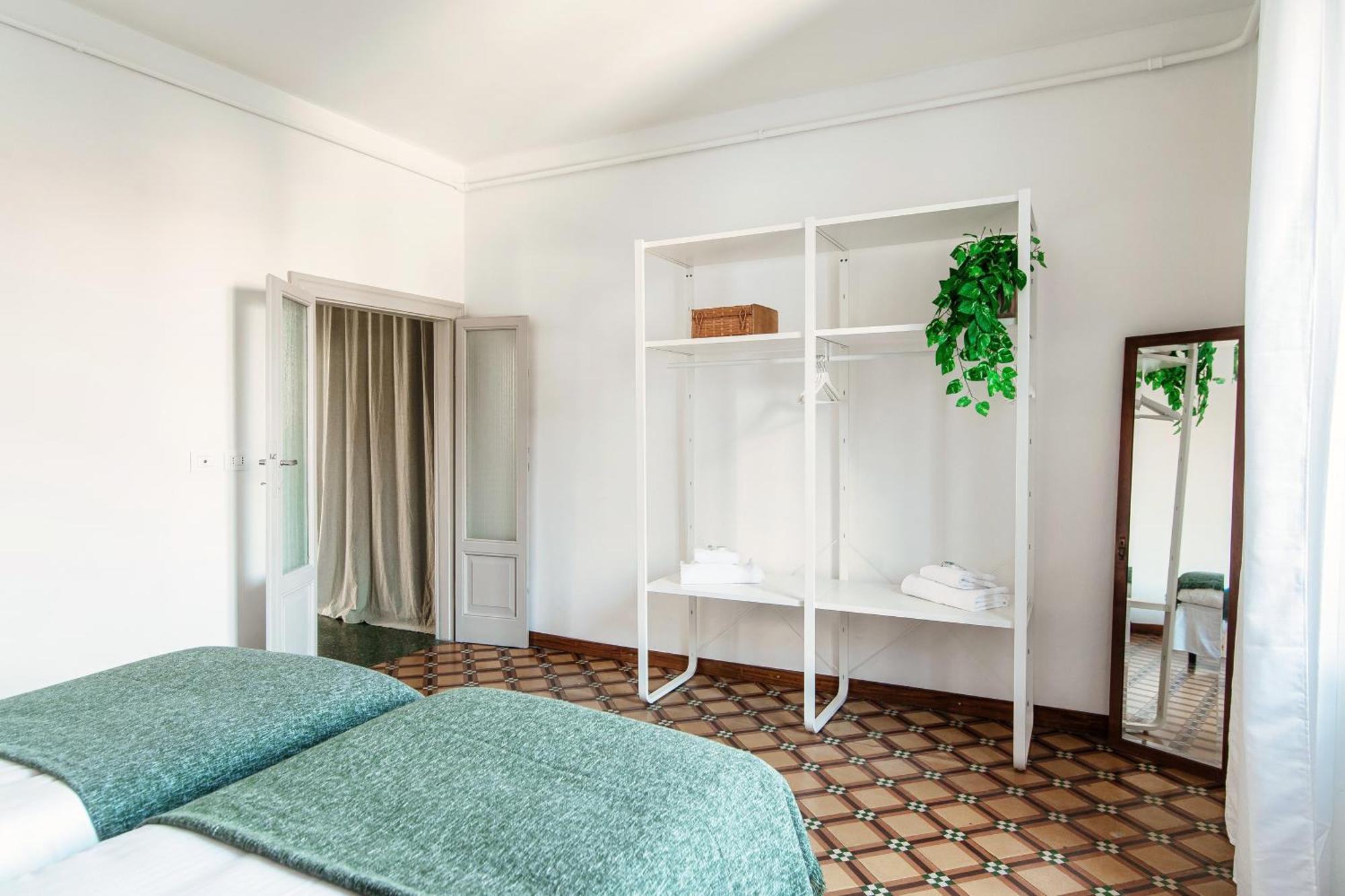 Stella Apartment By Quokka 360 - Past And Present In Como Exteriör bild