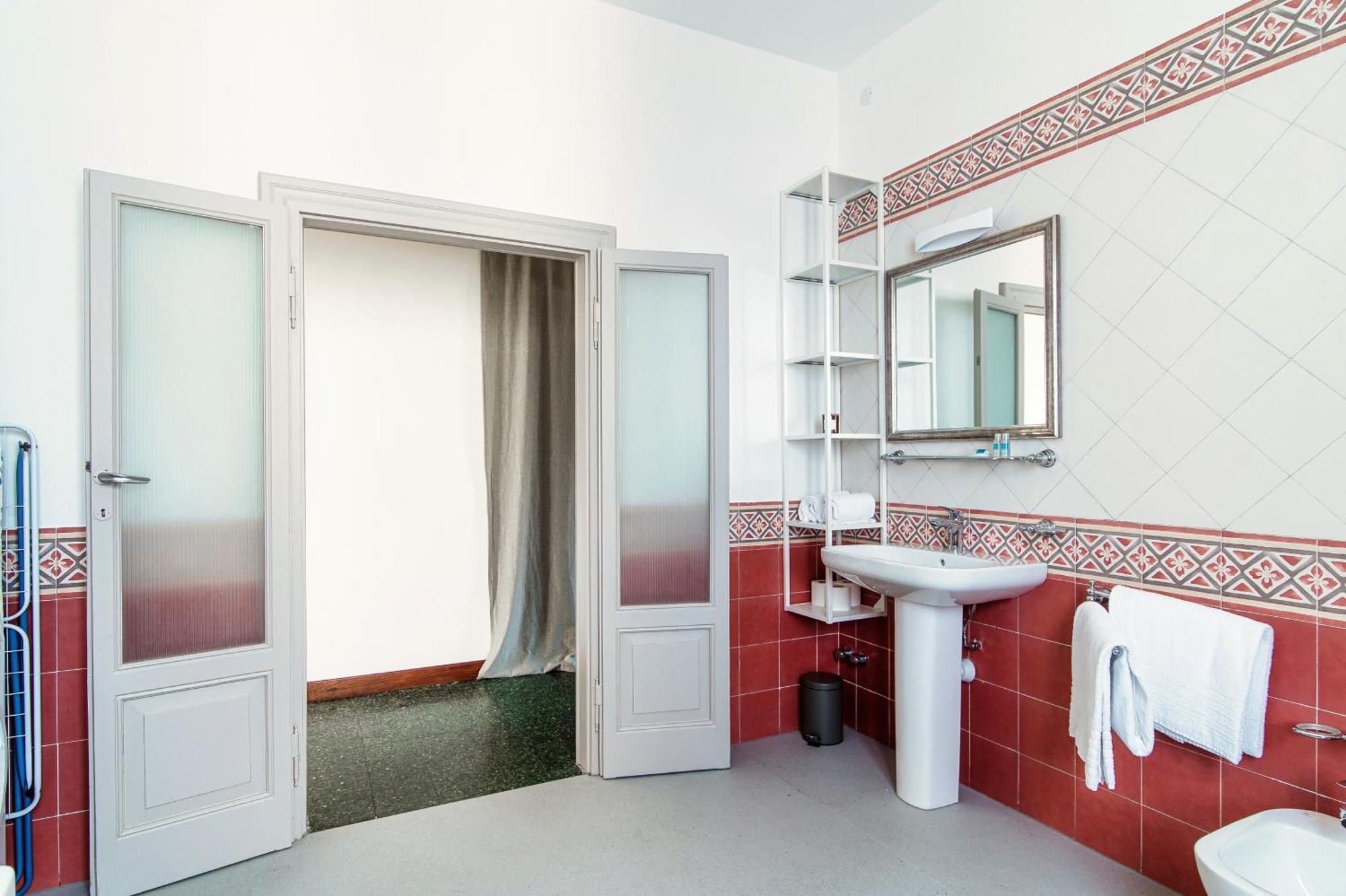 Stella Apartment By Quokka 360 - Past And Present In Como Exteriör bild
